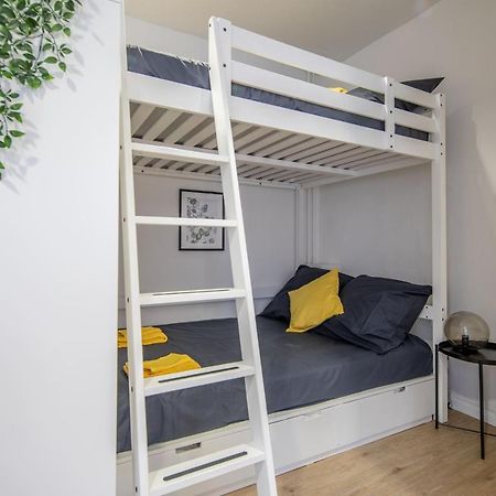 Studio Loft With Walk-In Rain-Shower Apartment Hamburg Bagian luar foto